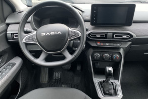 DACIA JOGGER 1.6 HYBRID 140CH EXPRESSION 7 PLACES