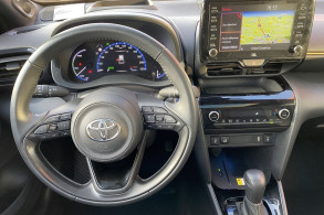 TOYOTA YARIS CROSS 116H PREMIERE AWD I MY21