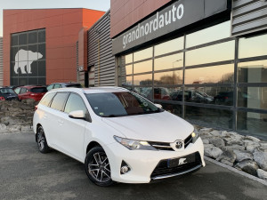 TOYOTA AURIS TOURING SPORTS 124 D 4D FEEL 